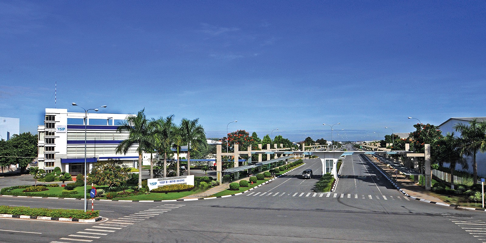 Cổng Khu công nghiệp VSIP I gần dự án Norton Park